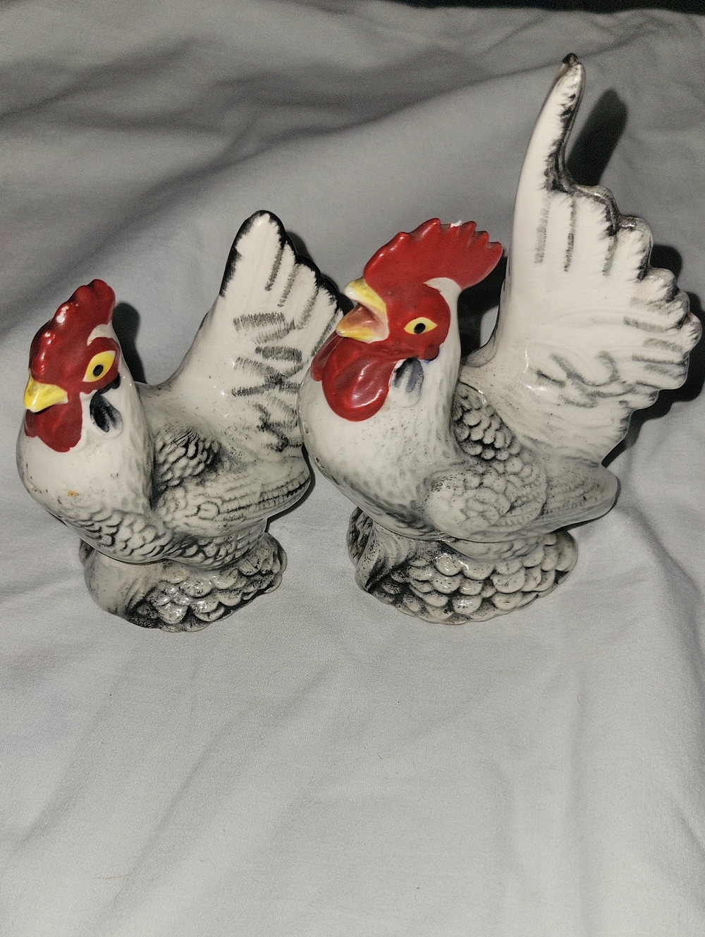 Vintage Ceramic Chicken Rooster & Hen Salt & Pepper Shakers - Set of 2